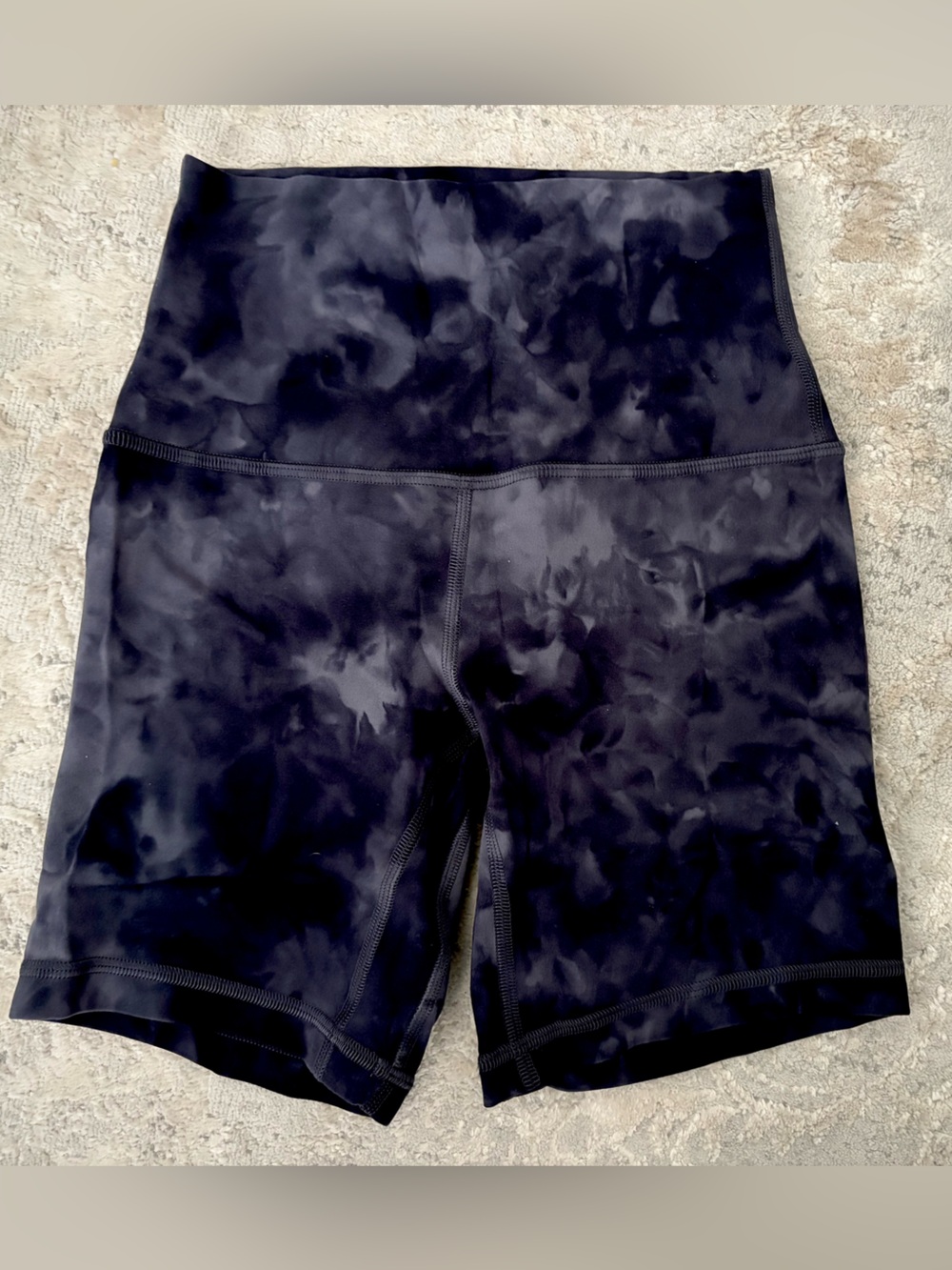 NWOT❗️Lululemon Navy Blue Tie-Dye Align Shorts